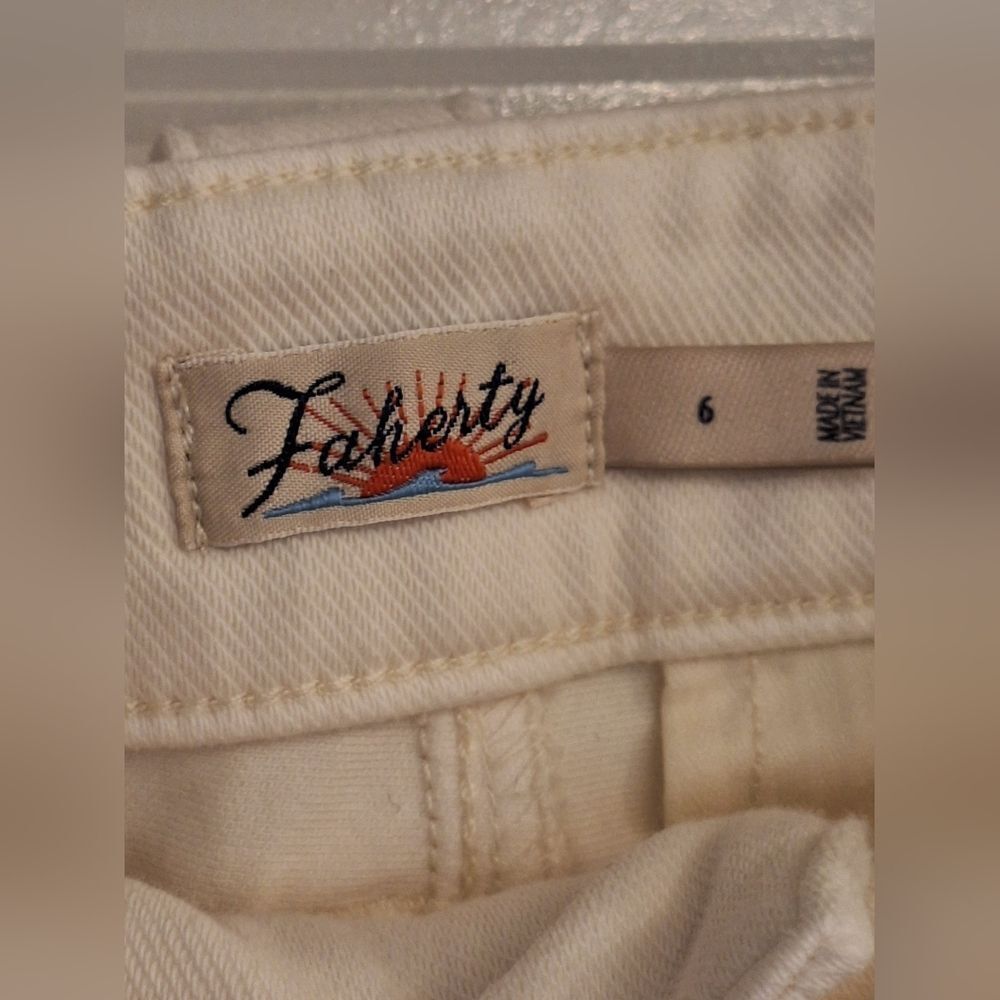 Faherty ivory color organic cotton pants‎ size 6 - Picture 3 of 9